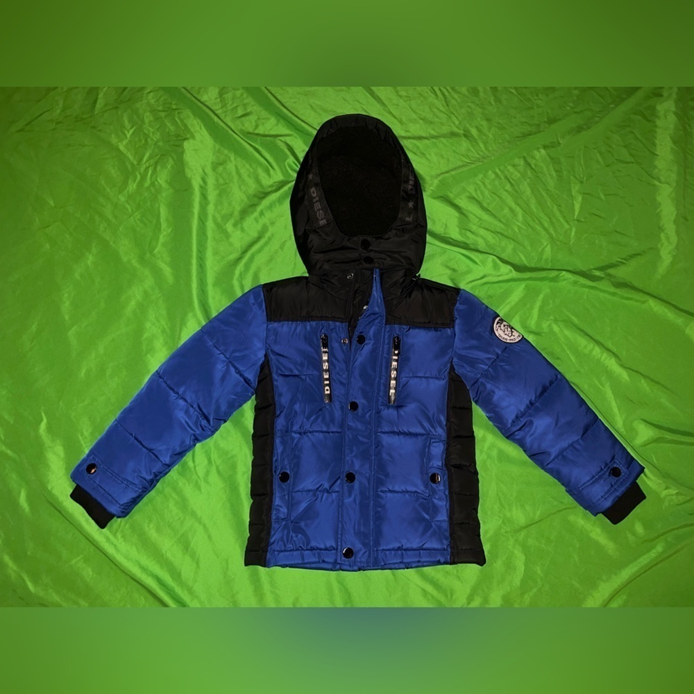 Diesel Blue and Black Hooded Puffer Jacket size 5/6